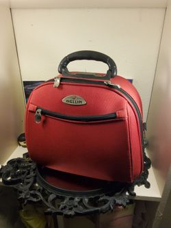 Medium size luggage makeup bag or other toiletries.