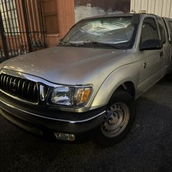  Toyota Tacoma Clean Title 