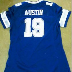 Woman's Small Cowboys Jersey