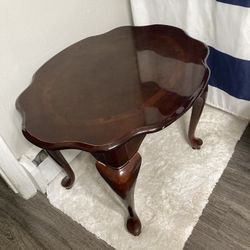 Antique Wood Large End Or Coffee Table