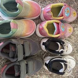girl shoes size 5&6