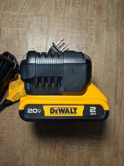 New DeWalt 20v Max Battery and Charger