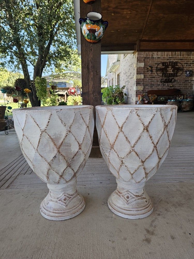 White Diamond Urn Clay Pots, Planters, Plants. Talavera, Pottery $90 cada una
