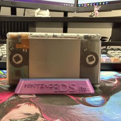 Nintendo DS Lite Custom w/ USB C Charging Port 200$ OBO