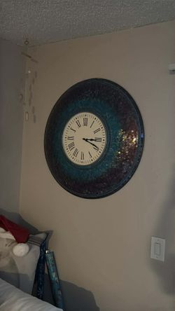 Pier 1 Tortoise Shell Mosaic Wall Clock 
