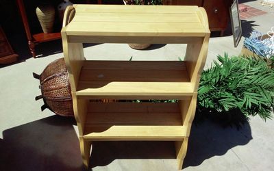 3 Piece Children's Shelf