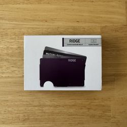 Alaska's twilight Dark purple ridge Wallet