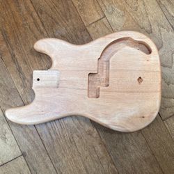 Unfinished Mahogany Electric Bass Guitar Body