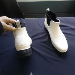 Warn Once Waterproof White Uggs