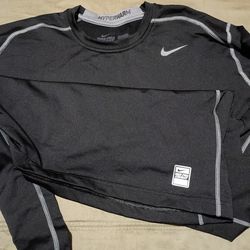 Men XXL long sleeve shirt good Nike shirt $15.00 in Donna inside the city not far from old 83