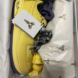 Nike Kobe Bryant x Air Force 1 Protro Low Mamba Mentality HV9408-700 Men Size 11