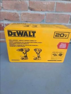 🔥 $150 FIRM PRICE🔥 Dewalt 20V MAX Cordless 2 Tool Combo Kit with (2) 20V Batteries, Charger & bag.