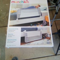 Toddlers  Safety Bed Rail.  Brand New 20 Bucks