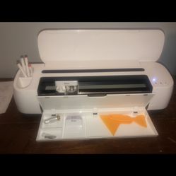 Cricut maker