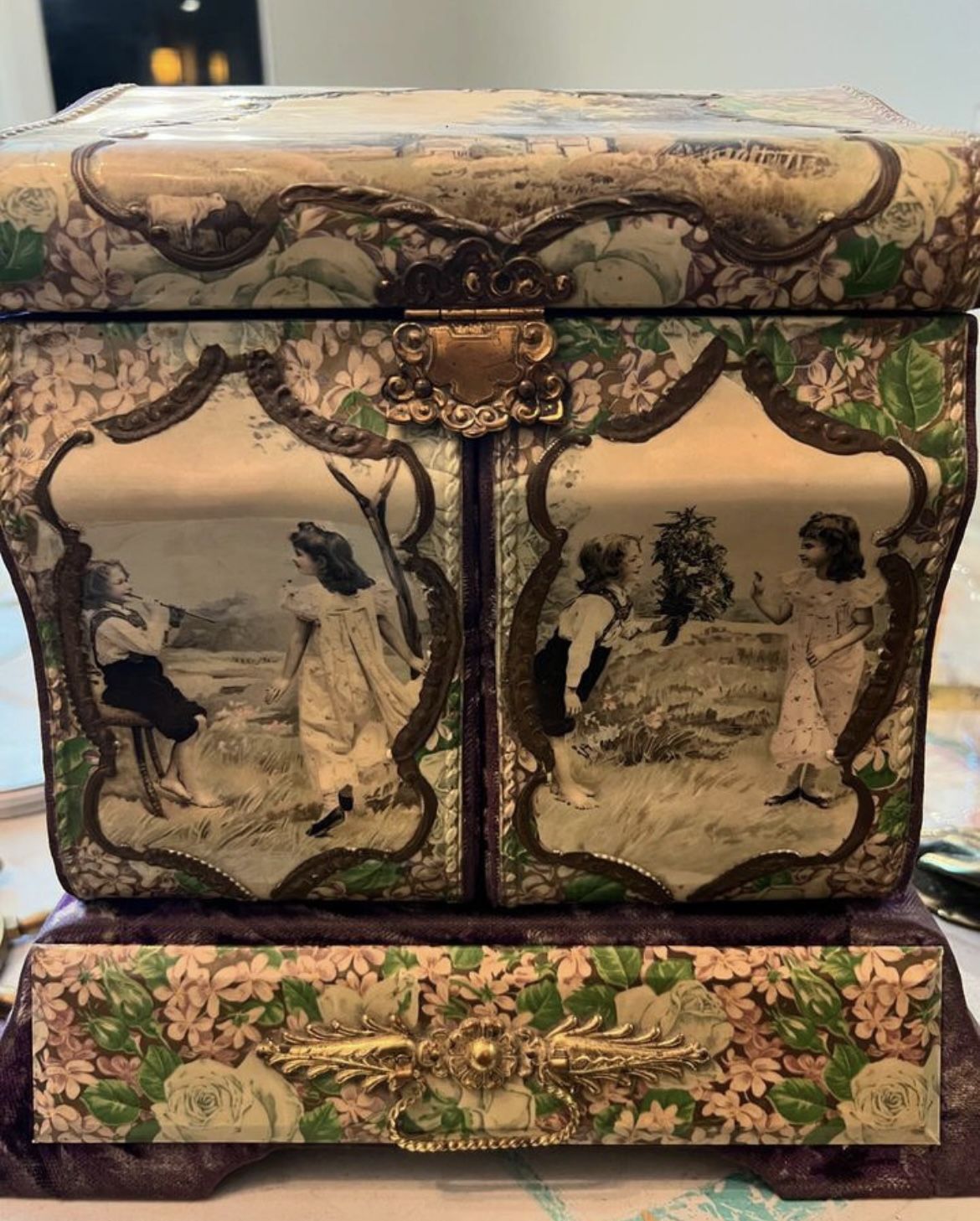 Antique Victorian Era Ornate Heirloom Vanity/Jewelry Box