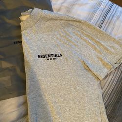 Essential Shirt