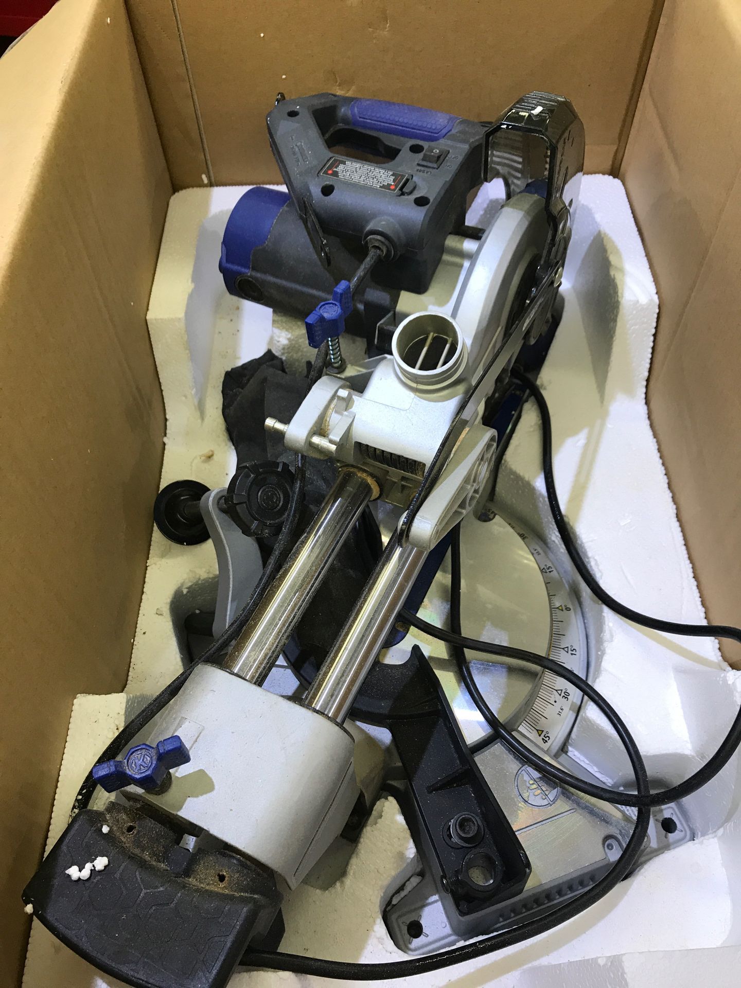 Kobalt 0358937 7 1/4” sliding compound miter saw for Sale in Hollywood
