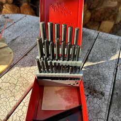29 Piece 3/8" REDUCED SHANK (Mechanic's Length) DRILL BIT SET