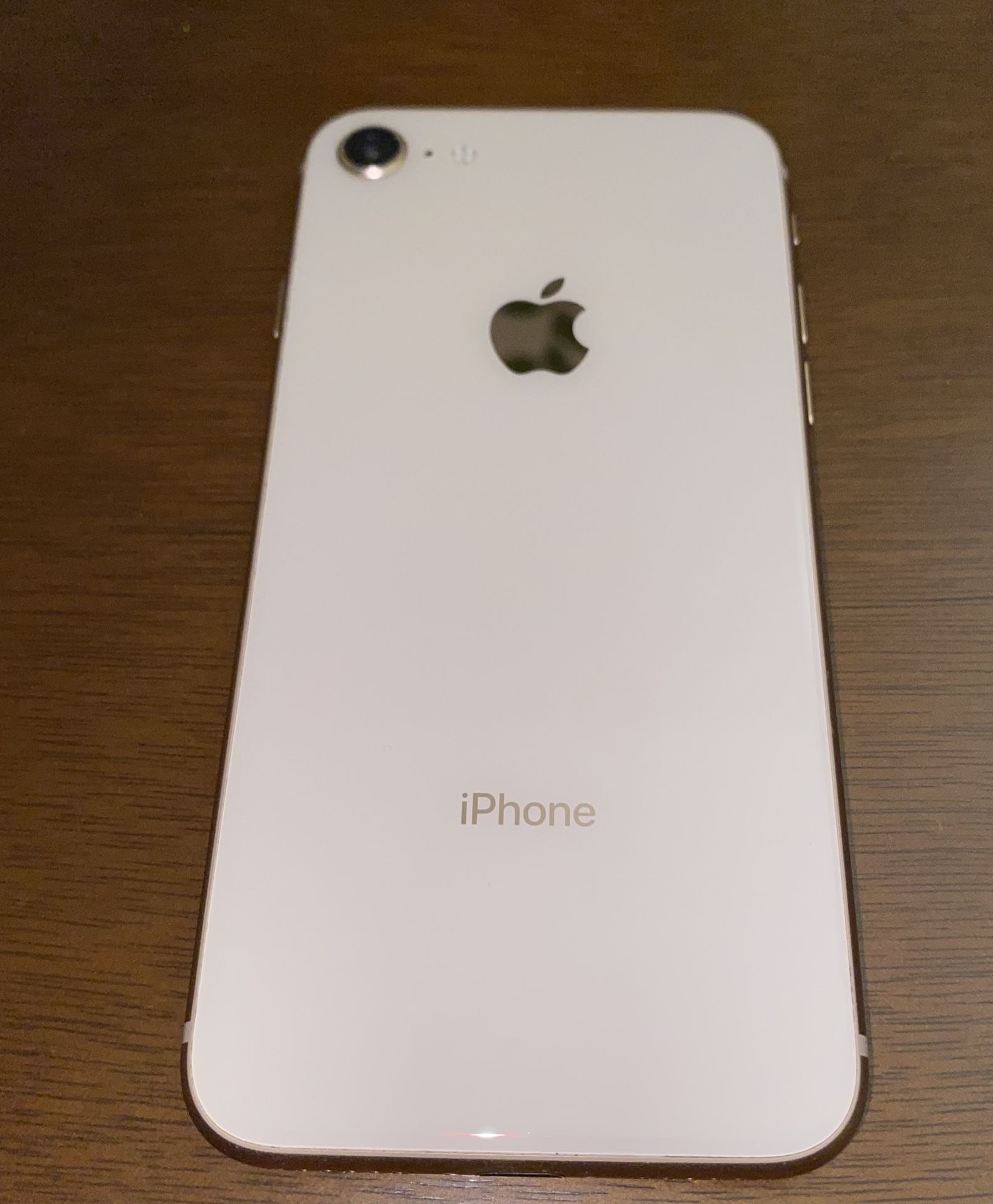 iPhone 8 Gold 64GB (NO SIM CARD)