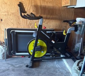 Exercise/spin bike