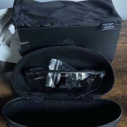 Oakley Radar EV Path Sunglasses (BRAND NEW NEVER WORN)