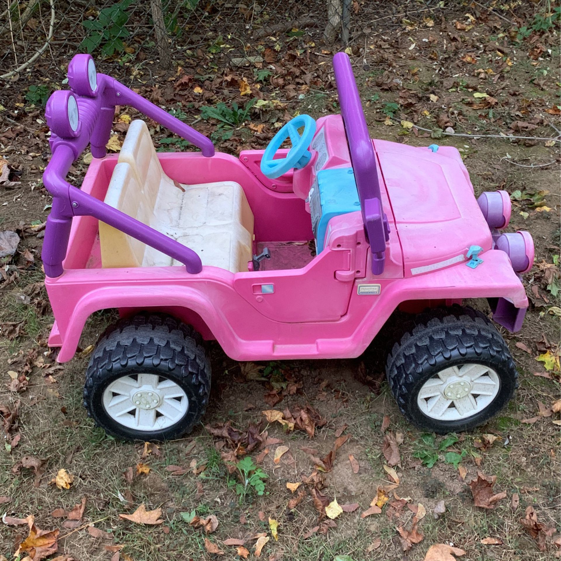Barbie Jeep  Wrangler Power Wheels