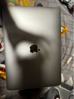 2022 Mac Book Pro 16 GB 512 storage