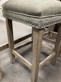 Band New Accent Table And Bar Stools!!! Only $399!! Low As $39 Down!! No Credit Needed! Thumbnail