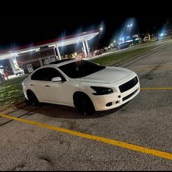 2012 Nissan Maxima