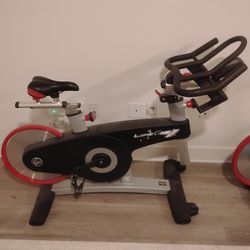 LifeFitness LifeCycle GX Exercise Bike