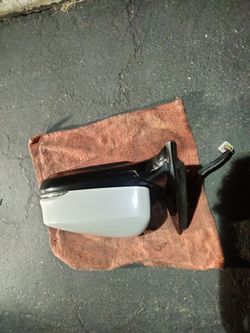 2015-2020 Acura TL side view Mirror (driver's side) electric powered OEM.