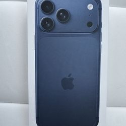 iPhone 17 Pro Max (Unlocked For Any Carrier)