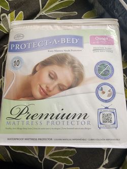 Queen mattress protector