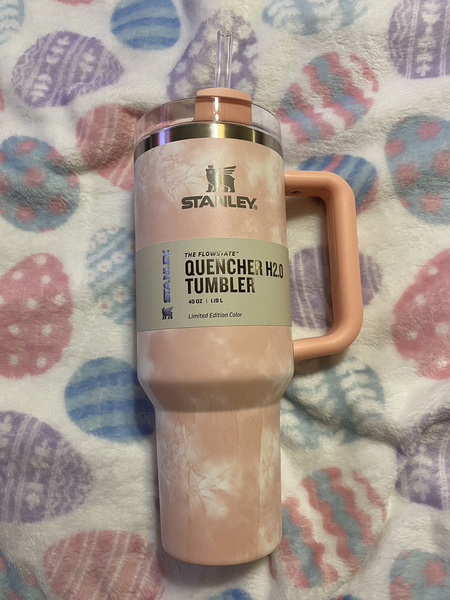 Limited Edition 40 Oz Stanley Quencher Tumbler Peach Marble Tie-Dye for  Sale in Boynton Beach, FL - OfferUp