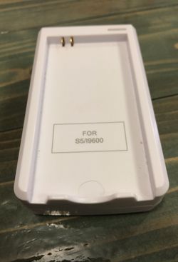 Battery charger for Samsung galaxy phones.