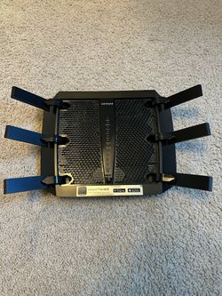NETGEAR Nighthawk X6 R800 AC3200 Tri band WiFi Router
