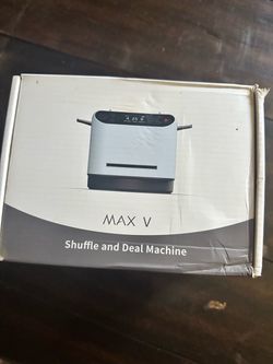 MAX V Shuffle and Deal Machine