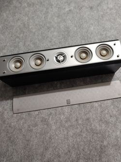 Yamaha Wall Mountable 2-Way Center Speaker NS-C225 120 Watts 6 Ohms