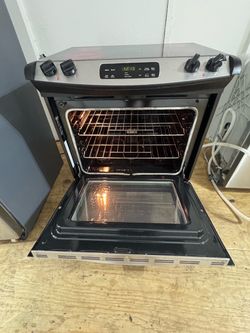 Slide-In Electric Range Stainless Steel