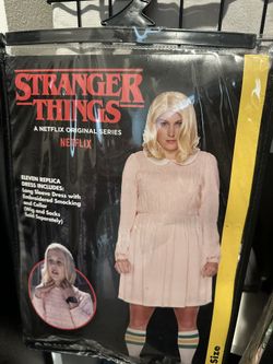 Stranger Things Costume / 11 Costume