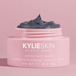 Kylie Cosmetics Detox Face Mask