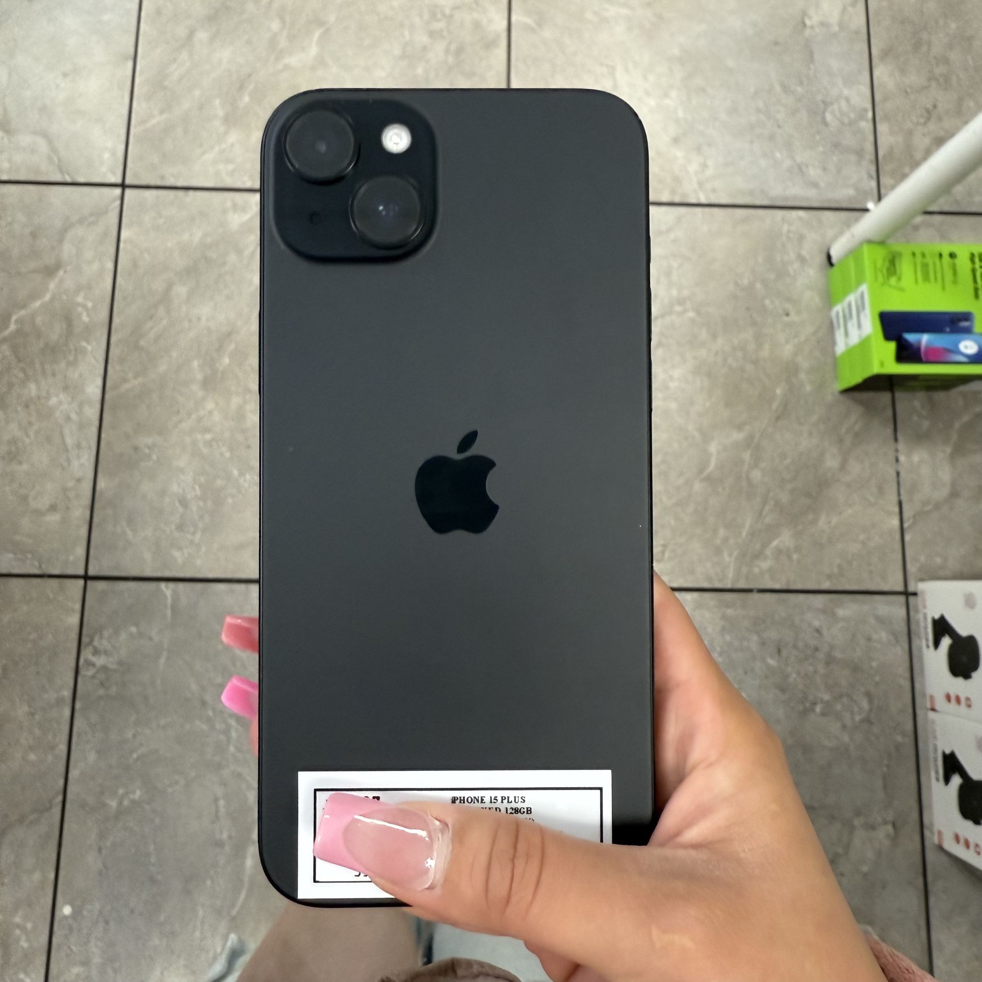 iPHONE 15 PLUS UNLOCKED