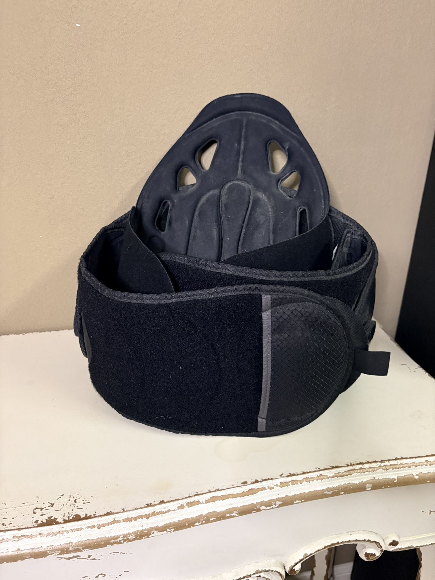 Ossur Formfit Back Brace BOA Dial Lumbar Support Orthopedic Belt Black