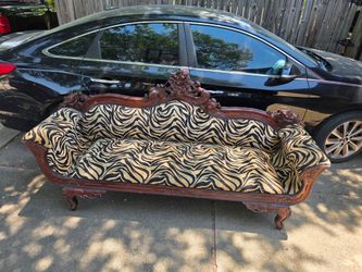 Used Safari print Sofa