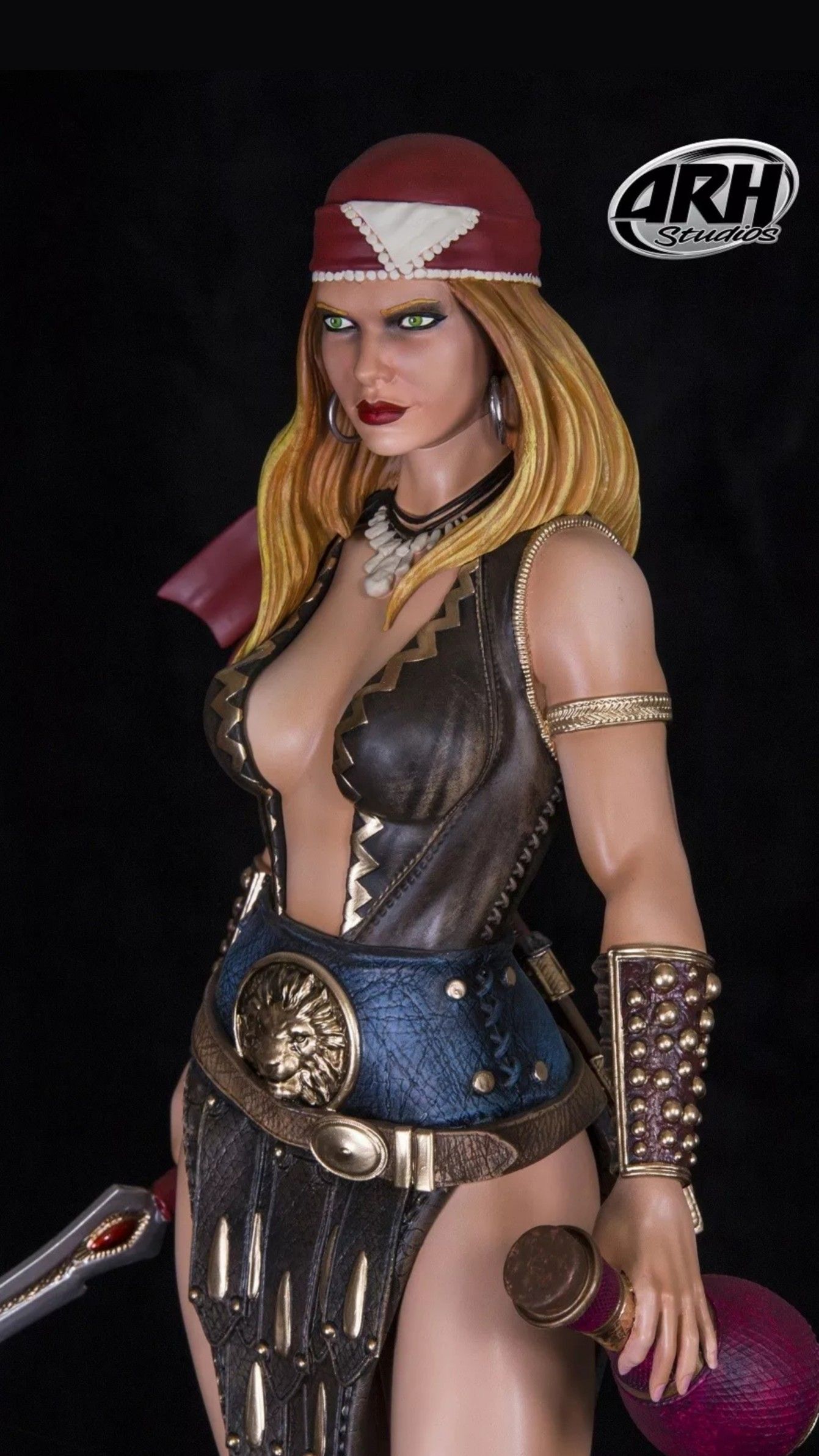 Sideshow ARH Studios EX Topless Arhian Pirates statue 1/4 scale 23 inches tall