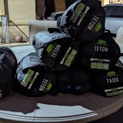 7 Sleeping Bags Located In Mesa Used Ones  💥85x33💥