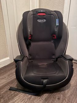 Graco Car Seat - Like New