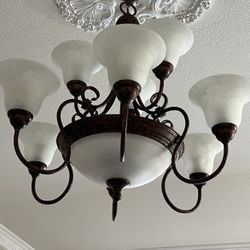 Chandelier 