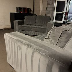 ✅(DELIVERY-NO DEPOSIT)Gray Love  seat & Couch Set 