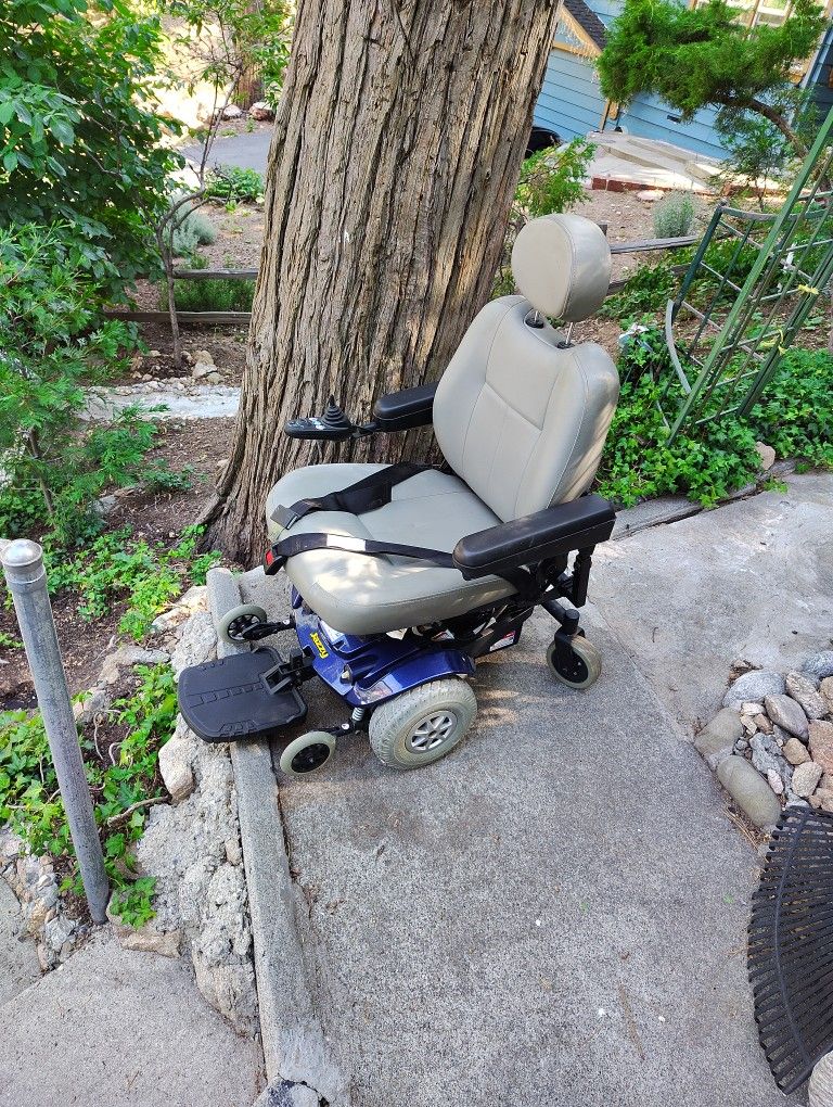 Jazzy wheelchair